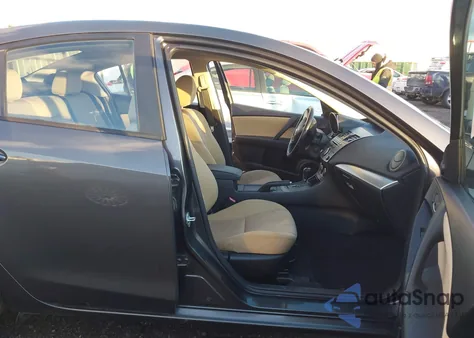 2013 Mazda Mazda3 I Touring из США, поврежденный, VIN JM1BL1VP4D1755339